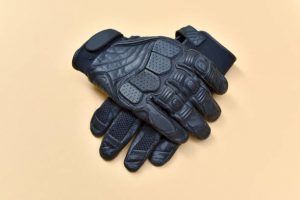 Comment choisir ses gants chauffants pour moto ?